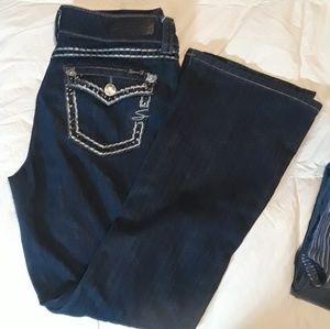 Seven7 Jeans